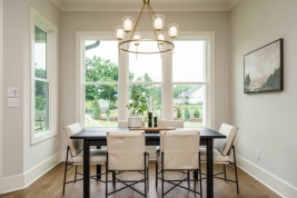 thumb_363_012originalbreakfastnook.jpg