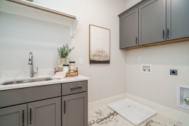 thumb_363_014originallaundryroom.jpg