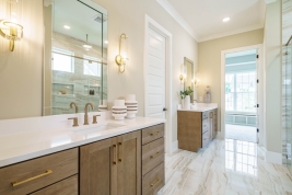 thumb_363_018originalbathroom.jpg