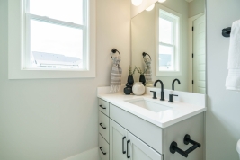thumb_363_023originalbathroom.jpg