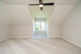 thumb_370_036originalbonusroom.jpg